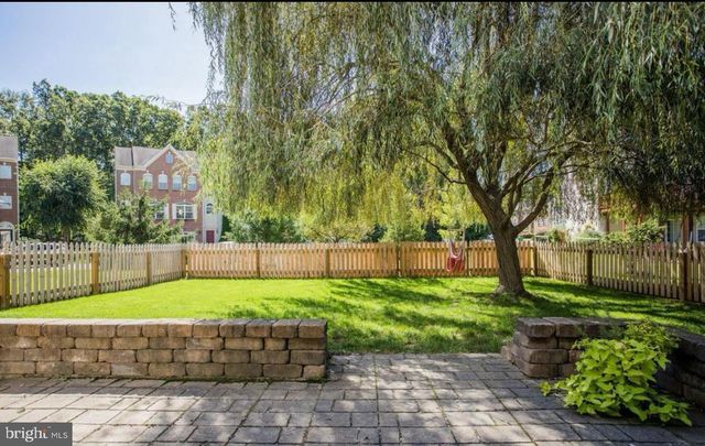 6 LAUREL WAY, Bear, DE 19701