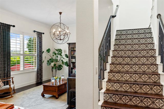 209 Rocky Coast DR, Lakeway, TX 78738