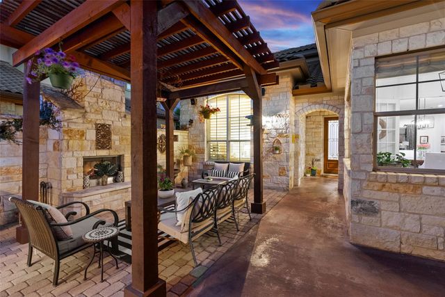 209 Rocky Coast DR, Lakeway, TX 78738