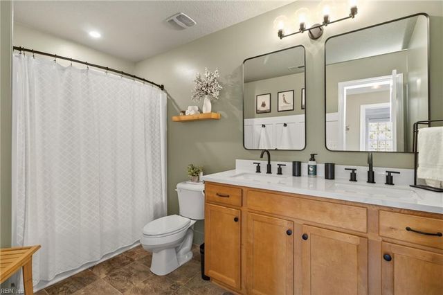 540 Puddin Ridge RD, Moyock, NC 27958