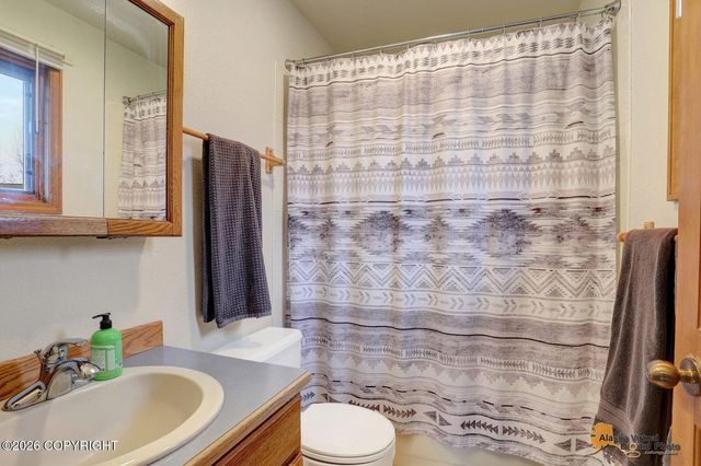 8861 E Lexington Street, Palmer, AK 99645
