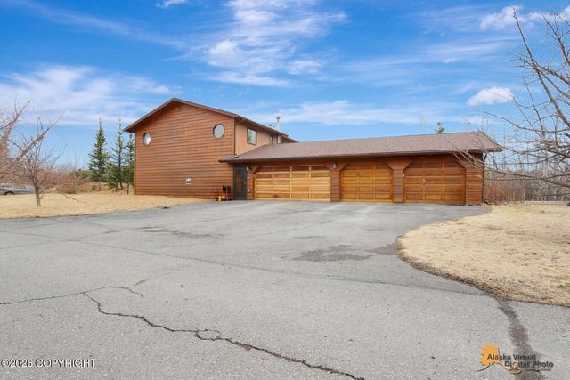 8861 E Lexington Street, Palmer, AK 99645