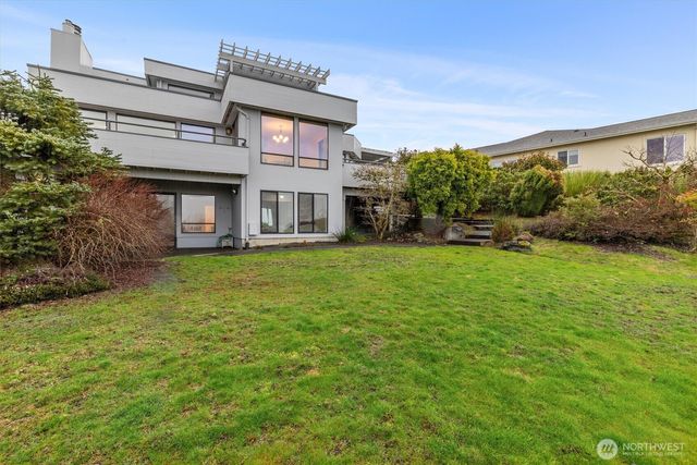 505 S Marine View Way, Federal Way, WA 98003