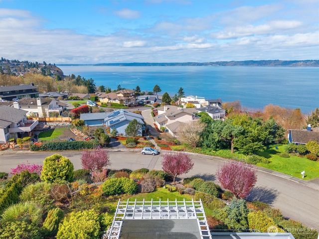 505 S Marine View Way, Federal Way, WA 98003