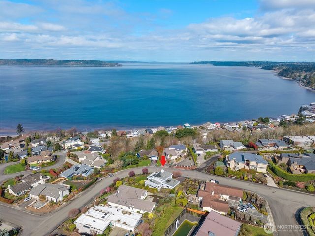 505 S Marine View Way, Federal Way, WA 98003