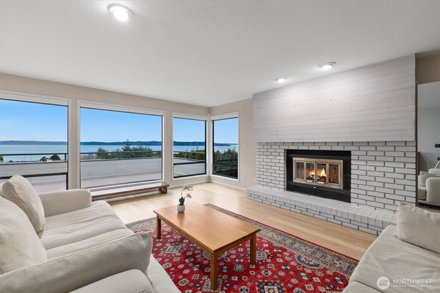 505 S Marine View Way, Federal Way, WA 98003