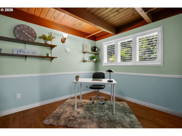 2301 Ne 130TH Ave, Portland, OR 97230