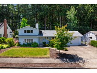 2301 Ne 130TH Ave, Portland, OR 97230