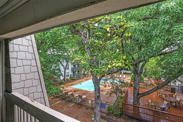4859 Cedar Springs Road 355, Dallas, TX 75219