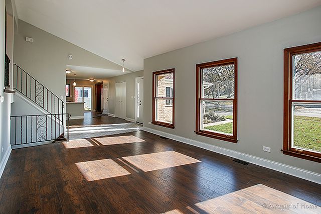 334 Hillcrest Lane, Lombard, IL 60148