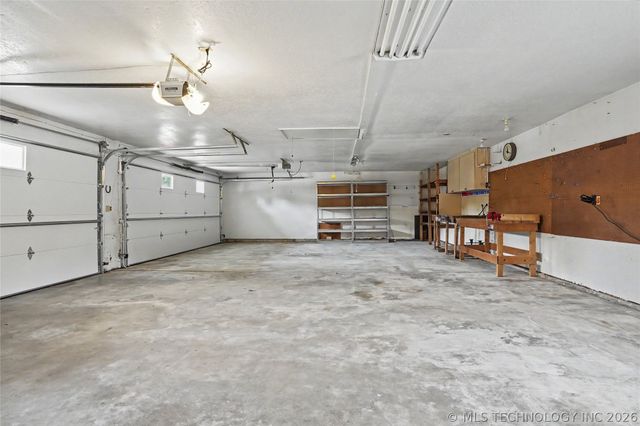 2003 N Main Street, Owasso, OK 74055