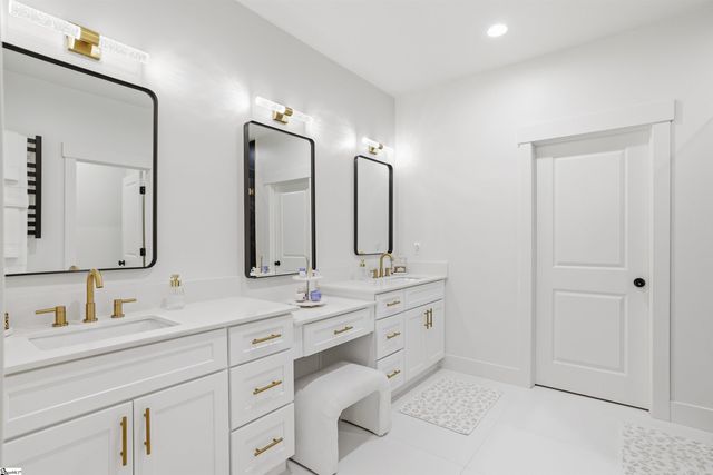 128 Cothran Road, Inman, SC 29349