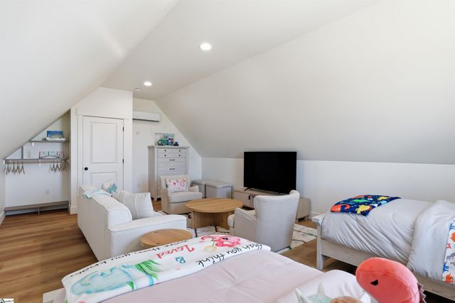 128 Cothran Road, Inman, SC 29349