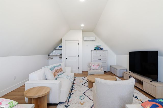 128 Cothran Road, Inman, SC 29349