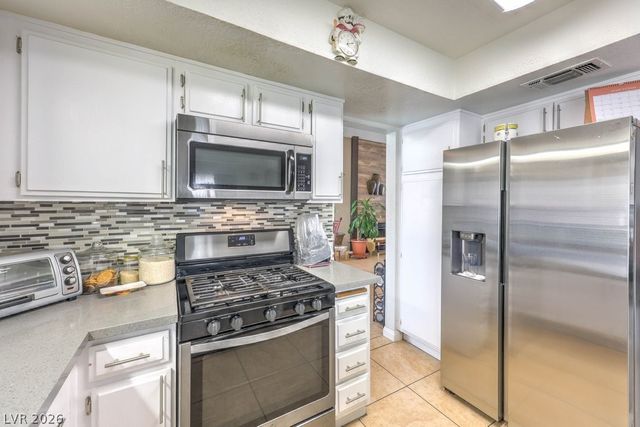 1063 Placerville Street, Las Vegas, NV 89119