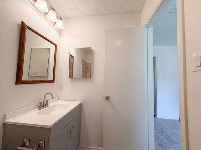 6304 Big Springs Drive, Arlington, TX 76001