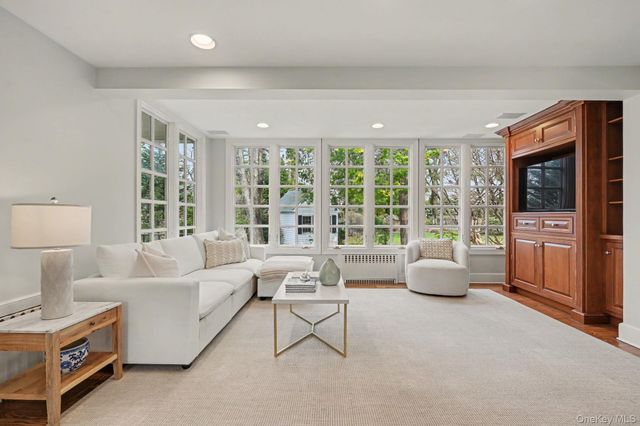 2 Park Drive S, Rye, NY 10580