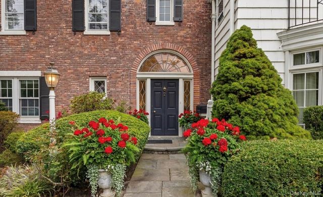 2 Park Drive S, Rye, NY 10580