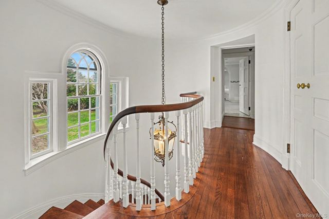 2 Park Drive S, Rye, NY 10580