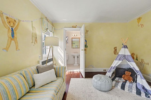 2 Park Drive S, Rye, NY 10580