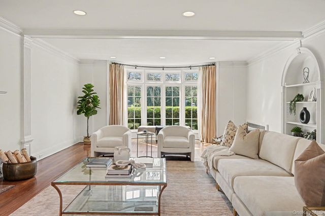 2 Park Drive S, Rye, NY 10580