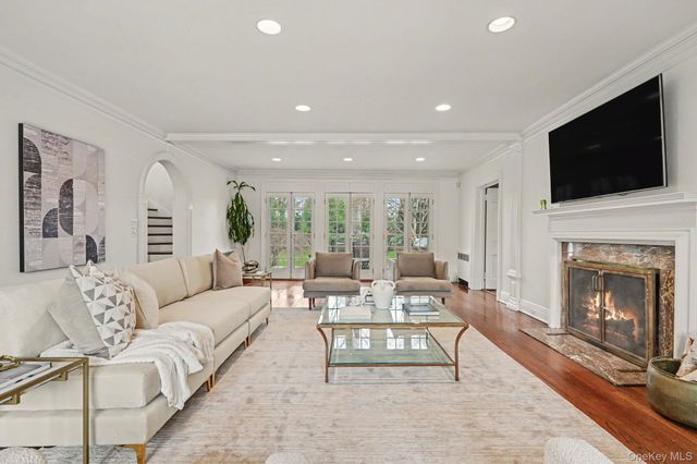 2 Park Drive S, Rye, NY 10580