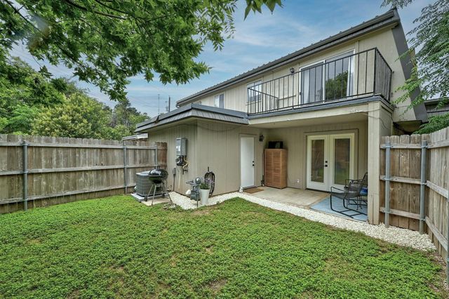 702 Castle Ridge RD B, Austin, TX 78746