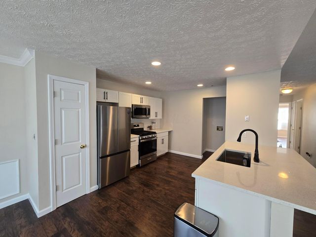 3422 Smileys Corner, Hilliard, OH 43026