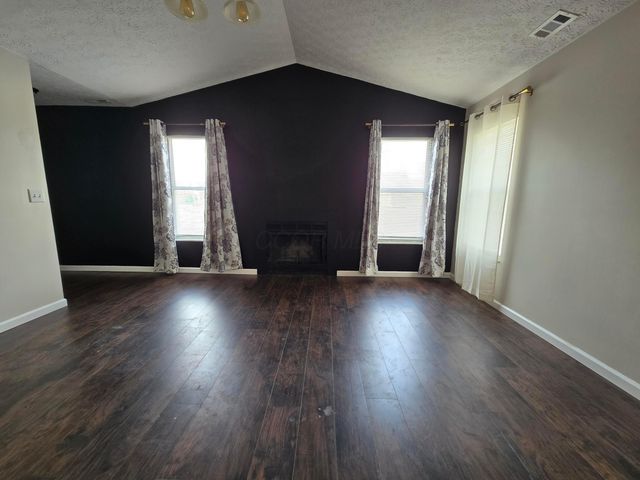 3422 Smileys Corner, Hilliard, OH 43026