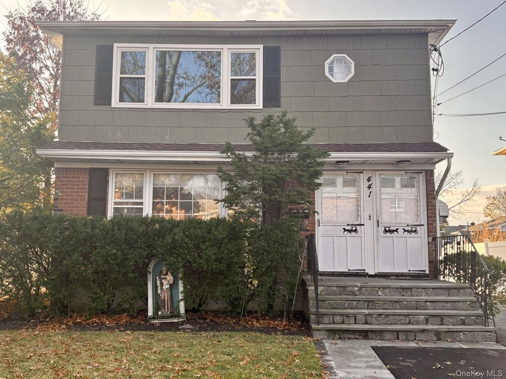 441 Atlantic Avenue 2, East Rockaway, NY 11518