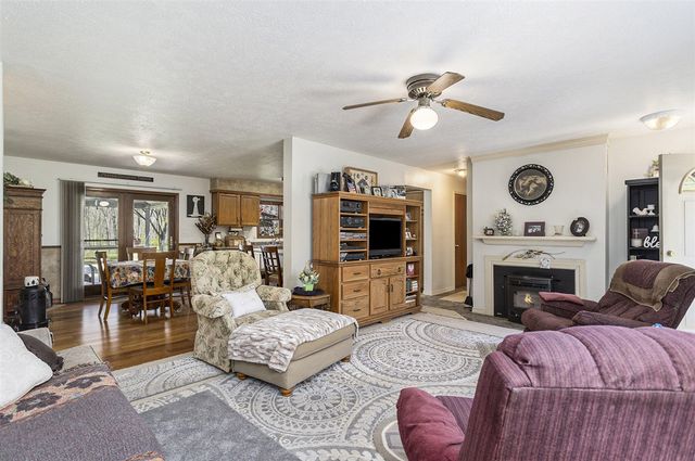 54485 Day Road, Marcellus, MI 49067