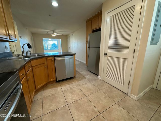 210 11TH Avenue N 204S, Jacksonville Beach, FL 32250