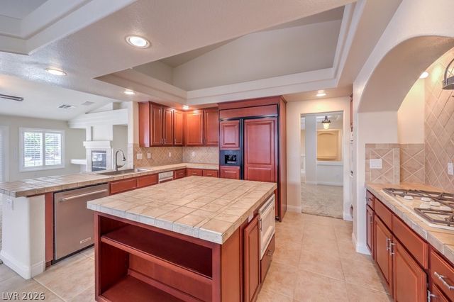 6299 PALE PAVILION Avenue, Las Vegas, NV 89139