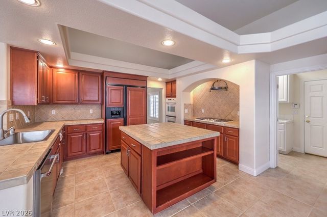 6299 PALE PAVILION Avenue, Las Vegas, NV 89139