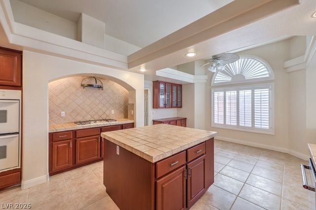 6299 PALE PAVILION Avenue, Las Vegas, NV 89139