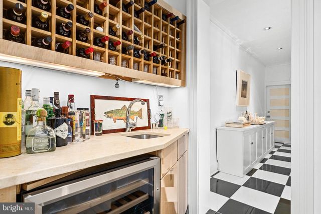 1405 31ST ST NW, Washington, DC 20007