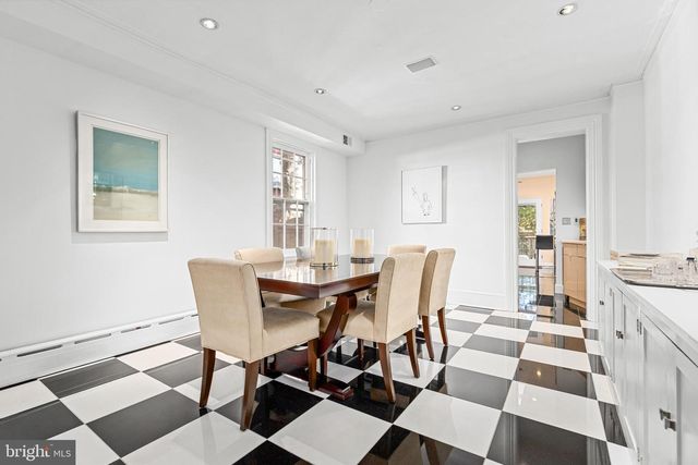 1405 31ST ST NW, Washington, DC 20007