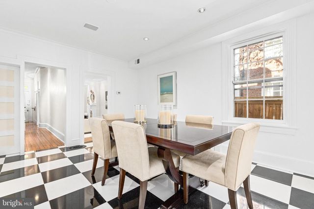 1405 31ST ST NW, Washington, DC 20007