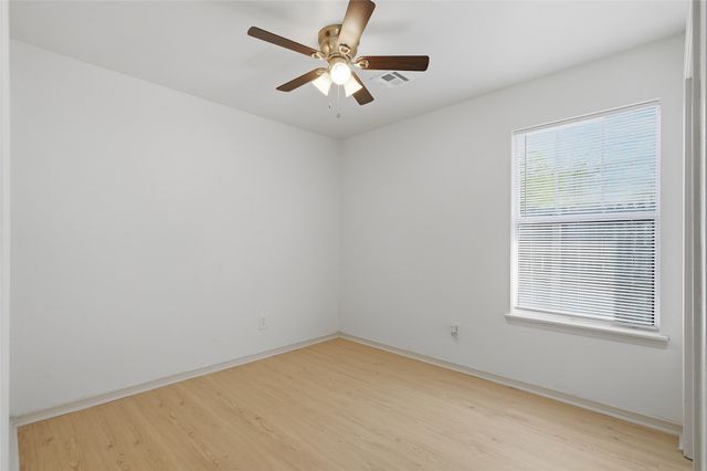 5715 Vancouver Place, Tulsa, OK 74107