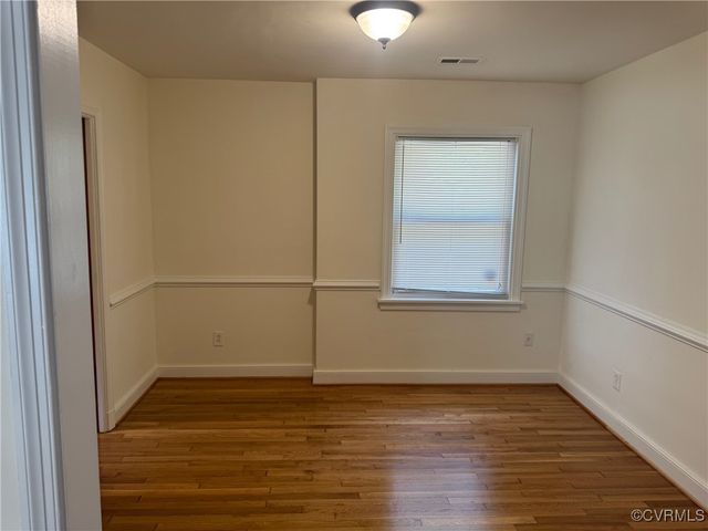 516 Kramer Dr, Highland Springs, VA 23075