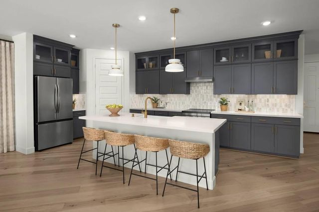 2221 S Cindy Avenue, Fresno, CA 93725