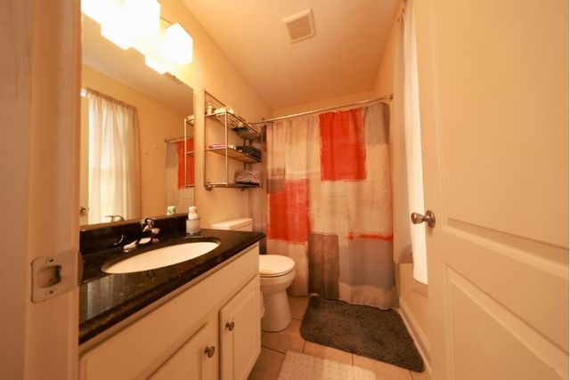 6729 Village Green DR, Roanoke, VA 24019