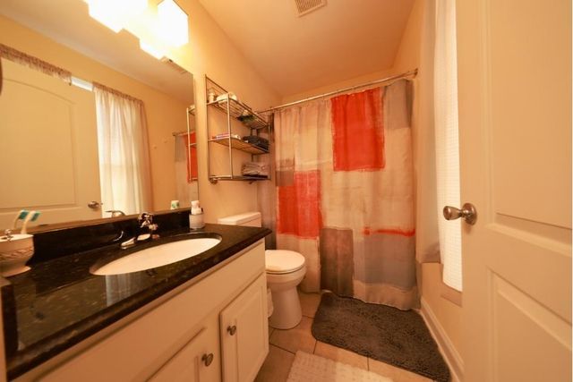6729 Village Green DR, Roanoke, VA 24019