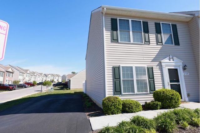 6729 Village Green DR, Roanoke, VA 24019