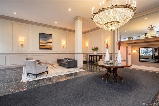 700 Shore Road 7N, Long Beach, NY 11561