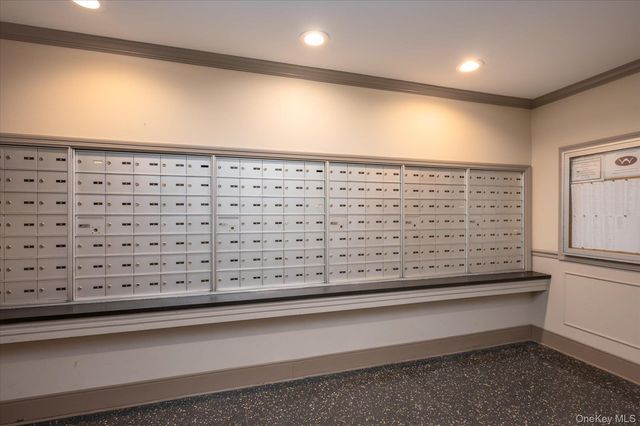 700 Shore Road 7N, Long Beach, NY 11561