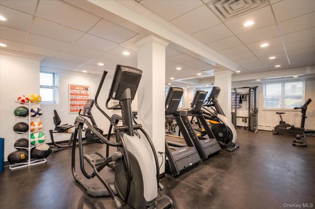 700 Shore Road 7N, Long Beach, NY 11561