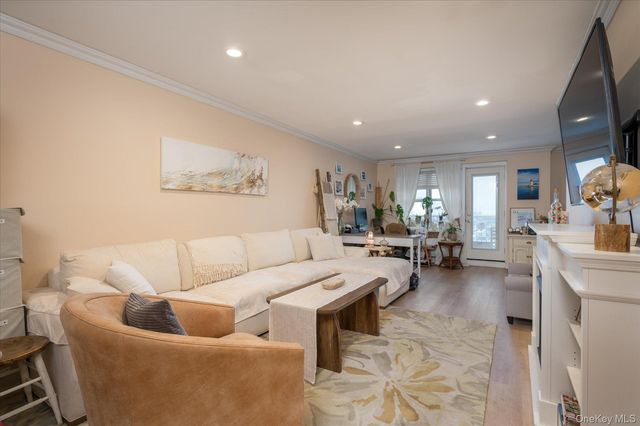 700 Shore Road 7N, Long Beach, NY 11561