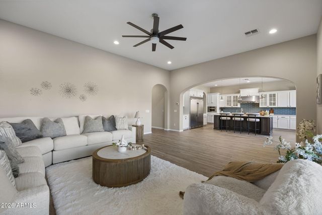 3554 E GEMINI Place, Chandler, AZ 85249