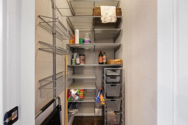 12103 Mill HOLW, Austin, TX 78750